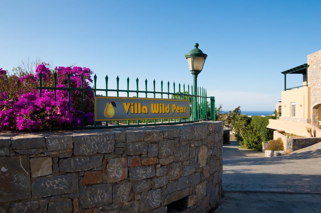 Wild Pear Villa Лигарья Номер фото
